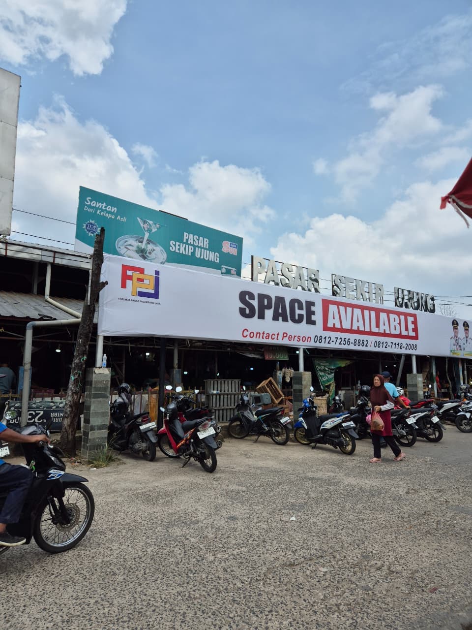 Pasar KM 5 (Palimo)